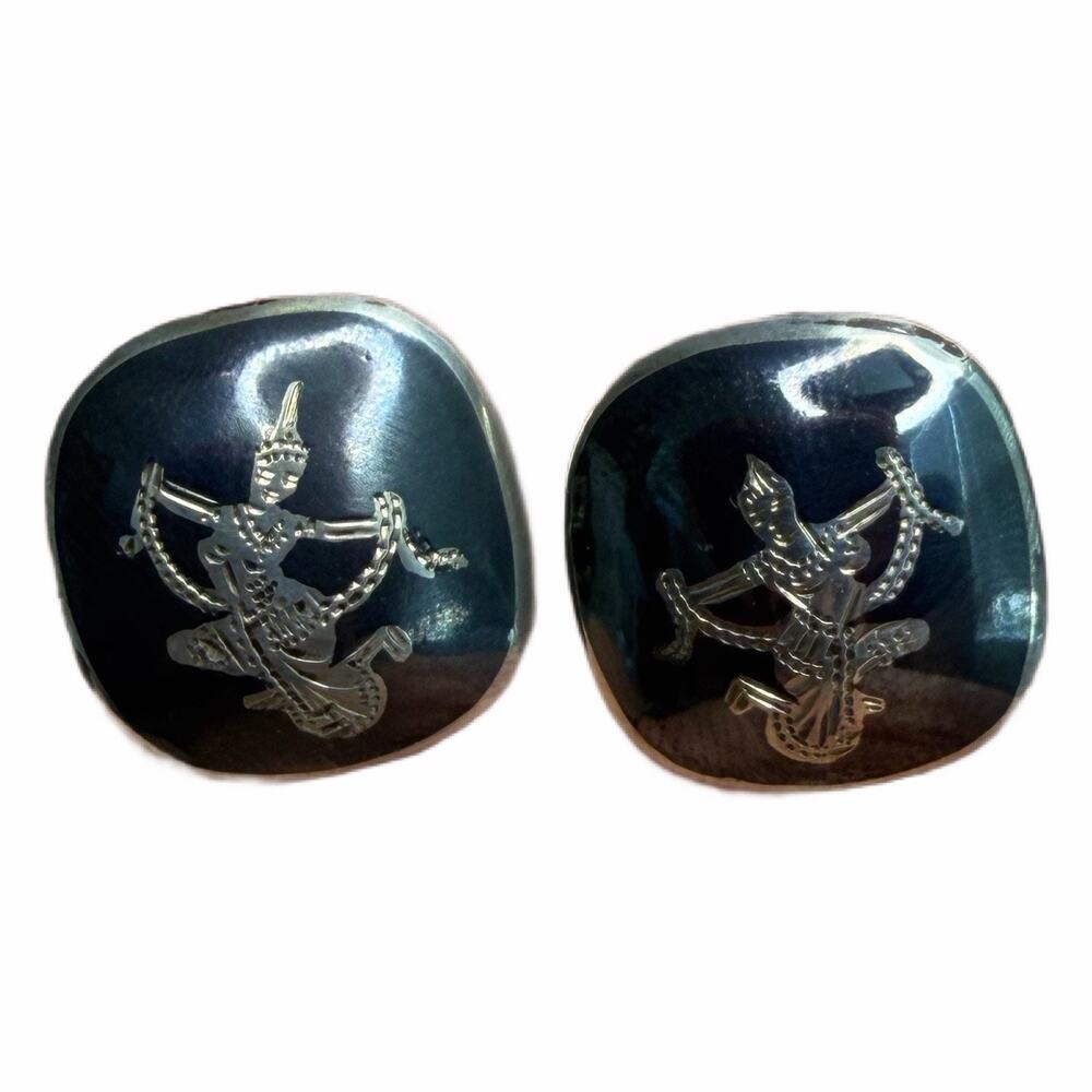 Vintage Siam Sterling Silver Screw-Back Square Earrings